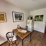 Lägenhet An Der Weinstrasse