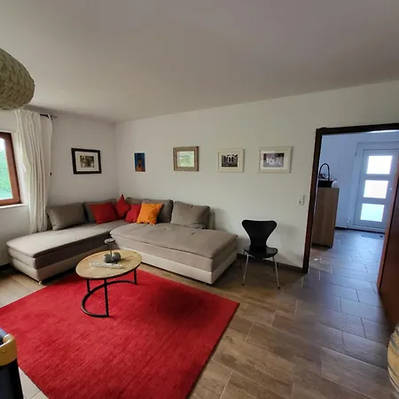 Appartement An Der Weinstrasse Oberotterbach