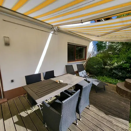 An Der Weinstrasse Apartamento Oberotterbach