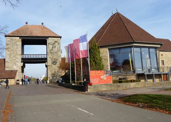 An Der Weinstrasse Lägenhet *