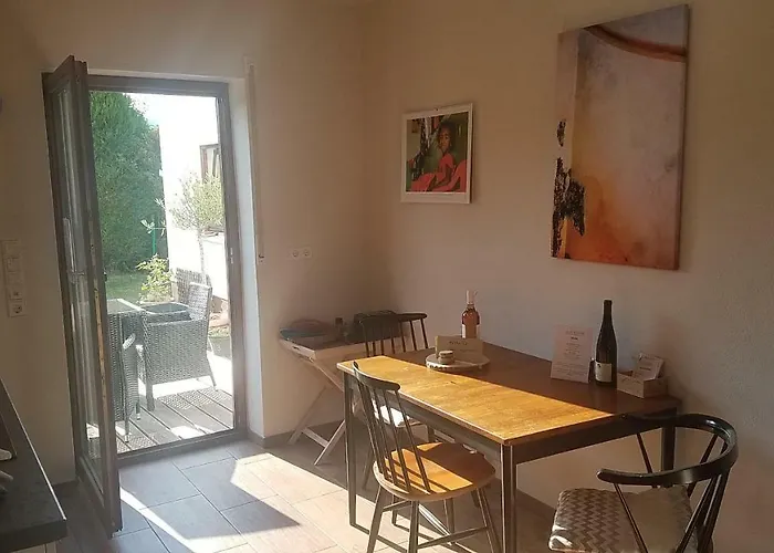 Lägenhet An Der Weinstrasse